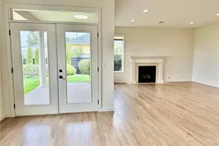 1023 SE Sentry Dr, College Place, WA 99324 - Photo 9