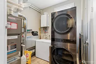 3008 31st Ave W, Seattle, WA 98199 - Photo 15