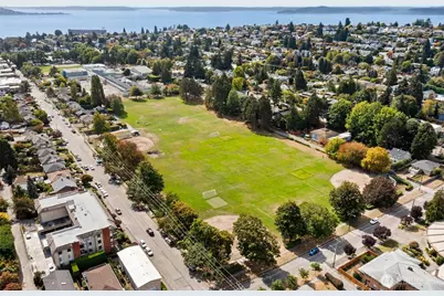 3008 31st Avenue W, Seattle, WA 98199 - Photo 23