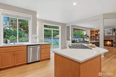 5300 NE 23rd Court, Renton, WA 98059 - Photo 5
