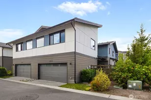 32698 Madrona Ave SE, Black Diamond, WA 98010 - Photo 3