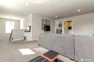 8872 Selbo Peak Pl NW, Bremerton, WA 98311 - Photo 17
