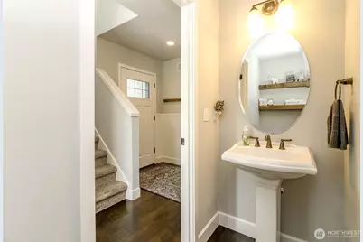 8872 Selbo Peak Place NW, Bremerton, WA 98311 - Photo 5