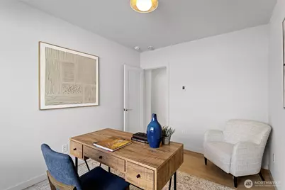 8039 Wallingford Avenue N, Seattle, WA 98103 - Photo 33