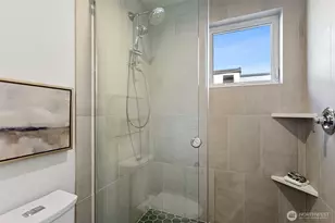8039 Wallingford Ave N, Seattle, WA 98103 - Photo 31