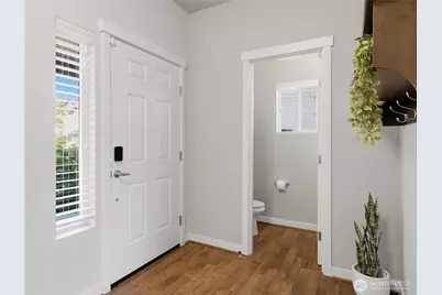 6302 Annette Court SE, Auburn, WA 98092 - Photo 3