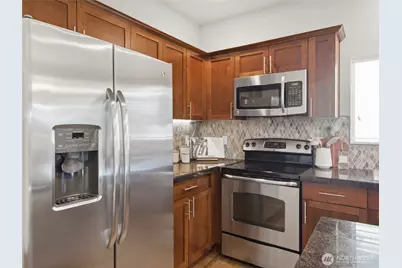 6302 Annette Court SE, Auburn, WA 98092 - Photo 11