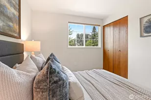 14855 SE 10th Pl, Bellevue, WA 98007 - Photo 21
