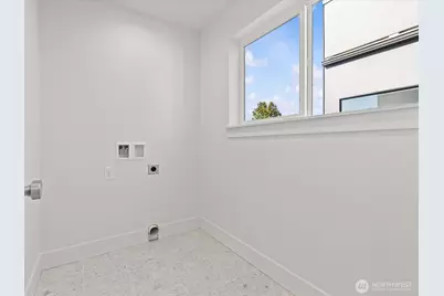 4328 Woodlawn Avenue N #A, Seattle, WA 98103 - Photo 15