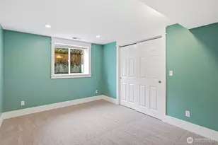 5728 Woodlawn Ave N, Seattle, WA 98103 - Photo 25