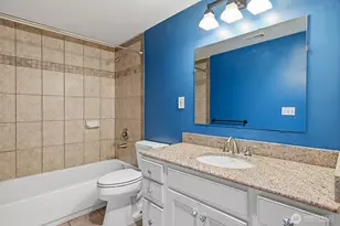 5728 Woodlawn Ave N, Seattle, WA 98103 - Photo 27