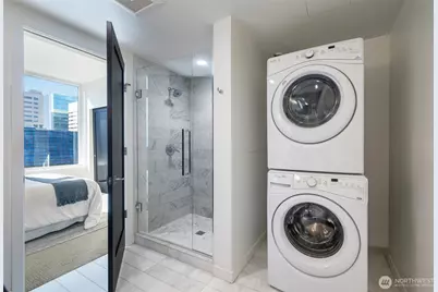 1321 Seneca Street #604, Seattle, WA 98101 - Photo 11