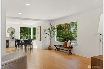 4715 W Roberts Way, Seattle, WA 98199 - Photo 5