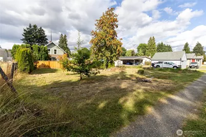 1120 Thompson Street, Sumner, WA 98390 - Photo 13
