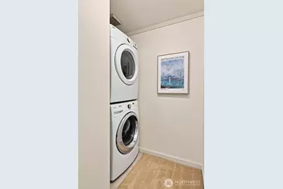 6527 21st Avenue NE #3, Seattle, WA 98115 - Photo 31
