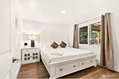 11527 113th Place NE, Kirkland, WA 98033 - Photo 15