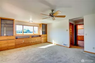 317 McCormick Ln, Mount Vernon, WA 98273 - Photo 11