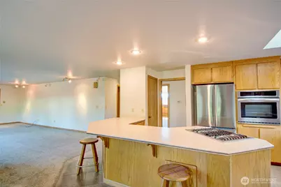 317 McCormick Lane, Mount Vernon, WA 98273 - Photo 5