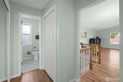 303 NE 6th Street, Coupeville, WA 98239 - Photo 23
