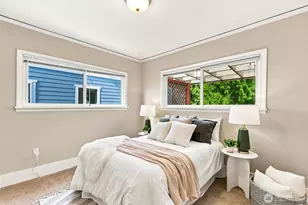 1116 N 76th St, Seattle, WA 98103 - Photo 11