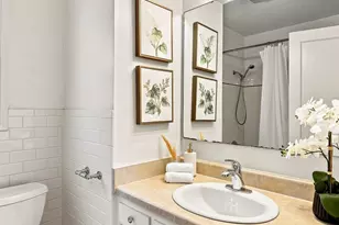 1116 N 76th St, Seattle, WA 98103 - Photo 9
