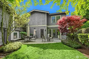 8910 NE 33rd St, Yarrow Point, WA 98004 - Photo 11