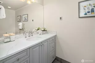8910 NE 33rd St, Yarrow Point, WA 98004 - Photo 19