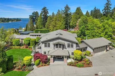 8910 NE 33rd Street, Yarrow Point, WA 98004 - Photo 1