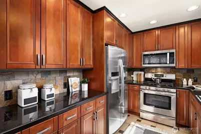 135 NE 53rd Street, Seattle, WA 98105 - Photo 13
