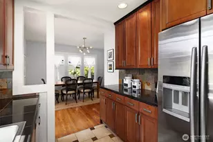 135 NE 53rd St, Seattle, WA 98105 - Photo 15