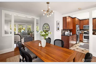 135 NE 53rd Street, Seattle, WA 98105 - Photo 9