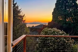 4732 45th Ave SW, Seattle, WA 98116 - Photo 23