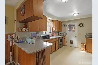 2407 Everett Avenue, Everett, WA 98201 - Photo 13