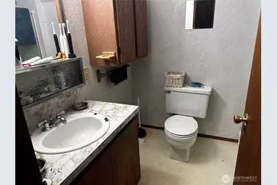 2407 Everett Avenue, Everett, WA 98201 - Photo 23