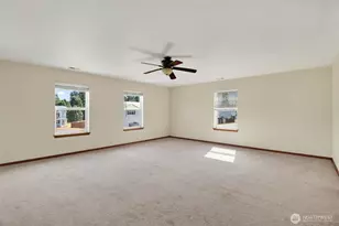 308 Easy Street SE, Rainier, WA 98576 - Photo 15