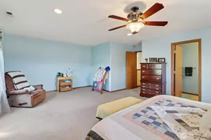 308 Easy Street SE, Rainier, WA 98576 - Photo 21