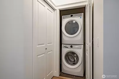 1015 Railroad Avenue #502, Bellingham, WA 98225 - Photo 15