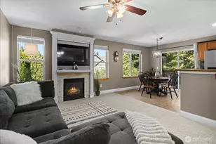 19019 20th Pl W, Lynnwood, WA 98036 - Photo 5