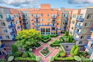 2415 2nd Ave, Seattle, WA 98121 - Photo 21