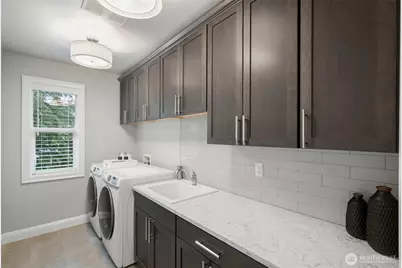10425 NE 112th Street, Kirkland, WA 98033 - Photo 33