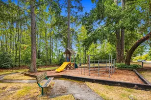 2013 SE 18th Ct, Renton, WA 98055 - Photo 39