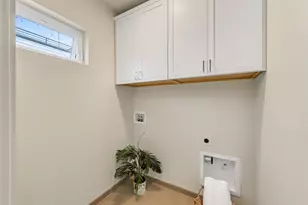 1410 N 47th St, Seattle, WA 98103 - Photo 33