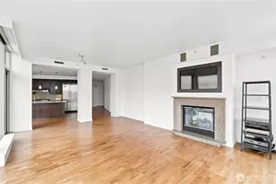 10650 NE 9th Pl, Bellevue, WA 98004 - Photo 11