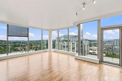 10650 NE 9th Place #2526, Bellevue, WA 98004 - Photo 9