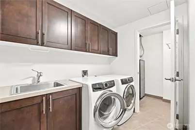 10650 NE 9th Place #2526, Bellevue, WA 98004 - Photo 27