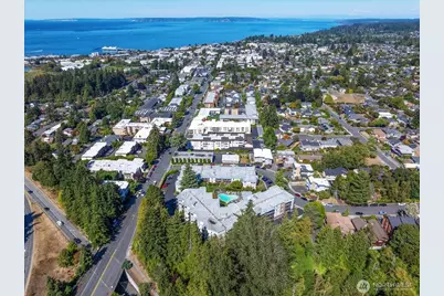 550 Elm Way #105, Edmonds, WA 98020 - Photo 37