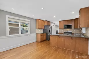 13749 Corliss Ave N, Seattle, WA 98133 - Photo 11