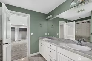 13749 Corliss Ave N, Seattle, WA 98133 - Photo 21
