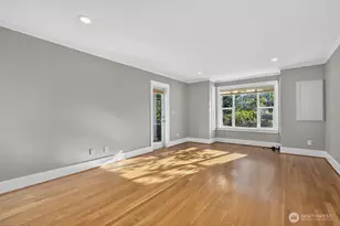 13749 Corliss Ave N, Seattle, WA 98133 - Photo 7