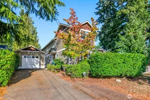 13749 Corliss Ave N, Seattle, WA 98133 - Photo 3